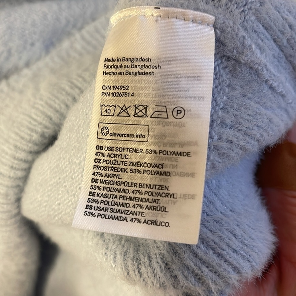 H&M sweater - Picture 4 of 4